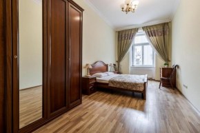 Teatralna apartment old city